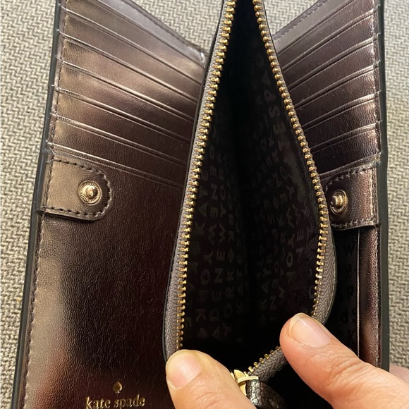 Kate Spade Silver Gray Wallet - Picture 5 of 7